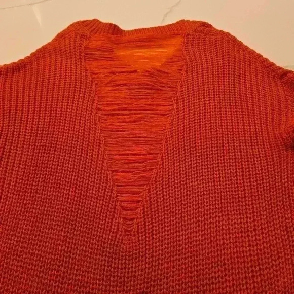 Cleo Womens Long Sleeve Sweater Burnt Orange Size Medium - Picture 6 of 8
